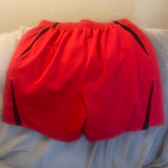 Mens Fila Shorts. - Picture 2 of 3